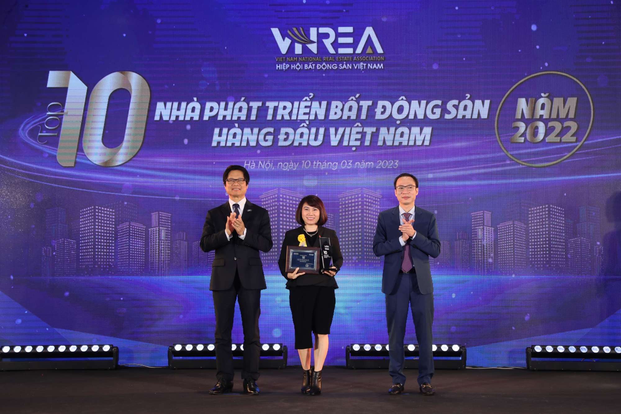 HƯNG THỊNH LAND ĐẠT 3 GIẢI THƯỞNG TẠI LỄ VINH DANH CÁC THƯƠNG HIỆU BẤT ĐỘNG SẢN DẪN ĐẦU NĂM 2022-2023